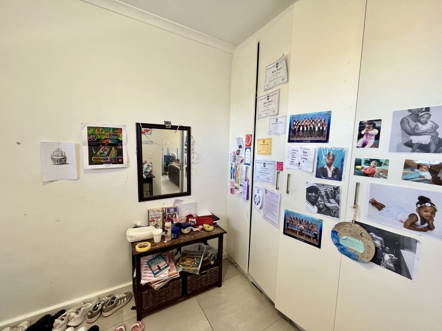 To Let 2 Bedroom Property for Rent in Parklands Western Cape